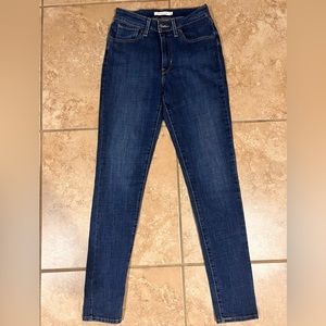 Levi’s 721 High Rise Skinny